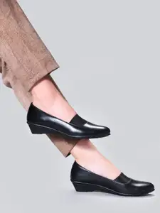 Try Me Wedge Sandals