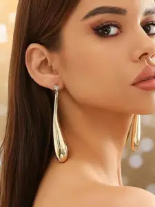 OOMPH Teardrop Shaped Drop Earrings