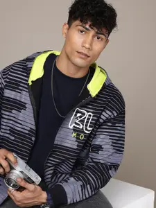 The Roadster Lifestyle Co. Men Printed Hooded Pure Cotton Sweatshirt