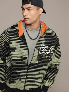 The Roadster Lifestyle Co. Men Printed Hooded Pure Cotton Sweatshirt