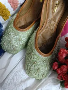 Anouk Women Embellished Ethnic Mojaris Flats