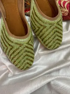 Anouk Women Embellished Ethnic Mojaris Flats