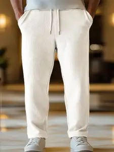 NOBERO Men Straight Fit Joggers