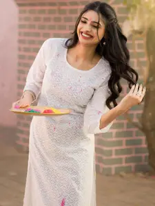 Indo Era Women Geometric Embroidered Sequinned Kurta