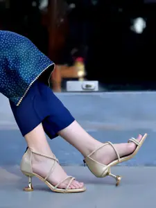 Shoetopia Girls Embellished Sandals