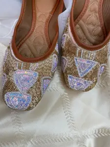 Anouk Women Embellished Ethnic Mojaris Flats