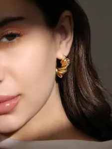 SOHI Contemporary Hoop Earrings