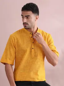 FILORI STUDIO Men Checked Kurta