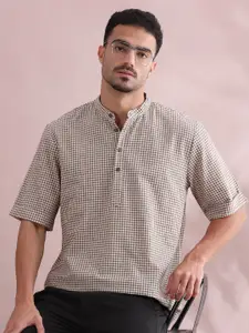 FILORI STUDIO Men Checked Kurta