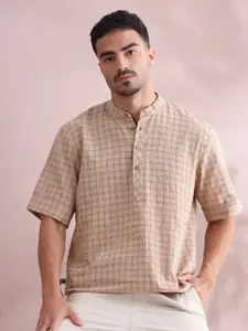 FILORI STUDIO Men Checked Kurta