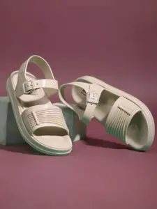 Action Women Sliders