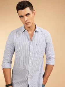 French Connection Men Smart Slim Fit Striped Seersucker Casual Shirt