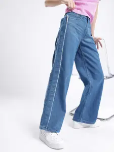 glitchez Women Frayed Loose Fit Light Fade Jeans