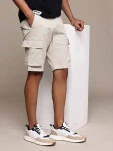 The Roadster Lifestyle Co. Men Solid Cargo Shorts