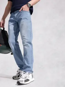 WROGN Men Relaxed Fit Mid-Rise Light Fade Stretchable Jeans