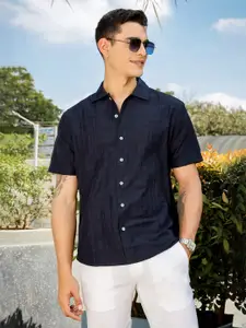 Thomas Scott Men Smart Slim Fit Horizontal Stripes Opaque Casual Shirt