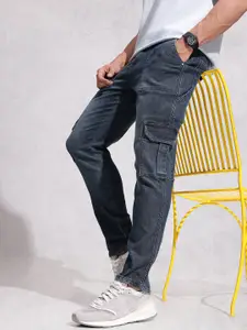 WROGN Men Relaxed Fit Light Fade Stretchable Cargo Jeans