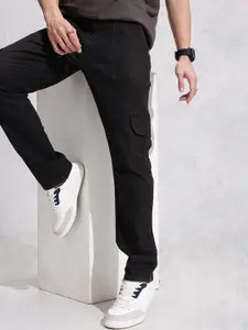 WROGN Men Relaxed Fit Mid-Rise Light Fade Stretchable Jeans