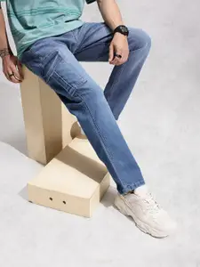 WROGN Men Relaxed Fit Mid-Rise Heavy Fade Stretchable Cargo Style Jeans