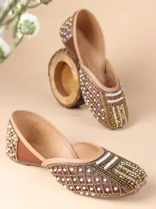Anouk Women Embellished Ethnic Mojaris Flats