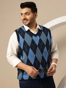 Sztori Plus Size Argyle Sweater Vest