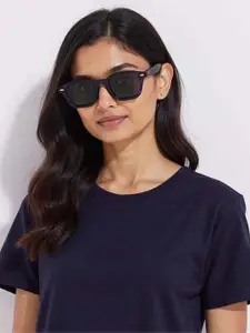 Vincent Chase Women Square Sunglasses with Polarised and UV Protected Lens 228735