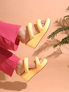 JM Looks Wedge Sandals