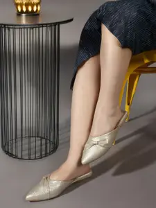 ICONICS Women Textured Mules Flats