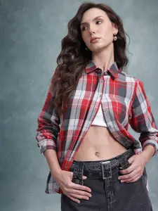 The Roadster Lifestyle Co. Standard Checked Pure Cotton Casual Shirt