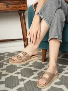 DIVASTRI Women Textured Platform Sandals