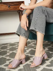 DIVASTRI Women Block Sandals