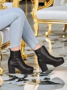 STRASSE PARIS Women Ankle Length Block Heeled  Boots