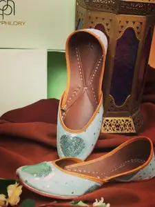 LORYPHILORY Women Ethnic Wedding Mojari