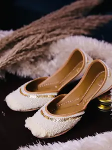 LORYPHILORY Women Ethnic Bridal Jutti