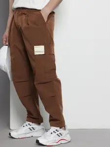 The Indian Garage Co Men Loose Fit Self Checked Pleated Cargos Trousers