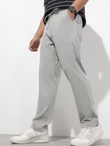 The Roadster Lifestyle Co. Men Relaxed Fit Joggers Trousers