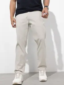 The Roadster Lifestyle Co. Men Relaxed Fit Joggers Trousers