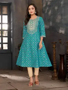 Rangita Women Embroidered Kurta