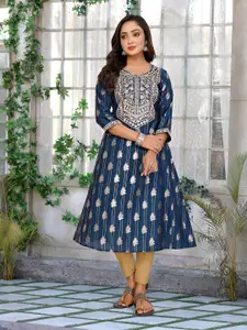 Rangita Women Embroidered Kurta