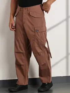 Thomas Scott Men Smart Loose Fit Mid-Rise Cargos Trousers
