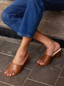 CAI Women Staple Tan Heels