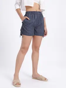 glitchez Women Mid-Rise Vertically Striped Bow-Detail Shorts
