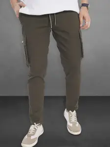 DIVISIVE Men Relaxed Mid-Rise Slim Fit Easy Wash Cargos