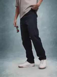 The Roadster Lifestyle Co. Men Straight Fit Mid-Rise Stretchable Jeans