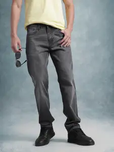 The Roadster Lifestyle Co. Men Relaxed Fit Mid-Rise Light Fade Stretchable Jeans