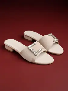 Lino Perros Women Embellished Open Toe Flats