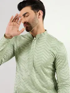 House of Pataudi Chevron Embroidered Mandarin Collar Straight Kurta