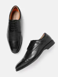 Van Heusen Men Textured Leather Formal Oxfords