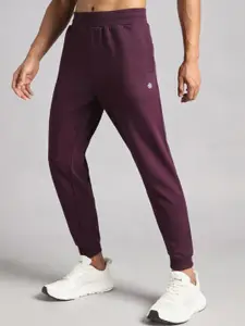 CULT Men Wine Train In Joggers