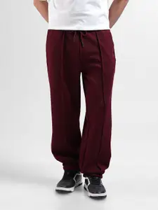 The Indian Garage Co Men Loose Fit Textured Waffle Jogger